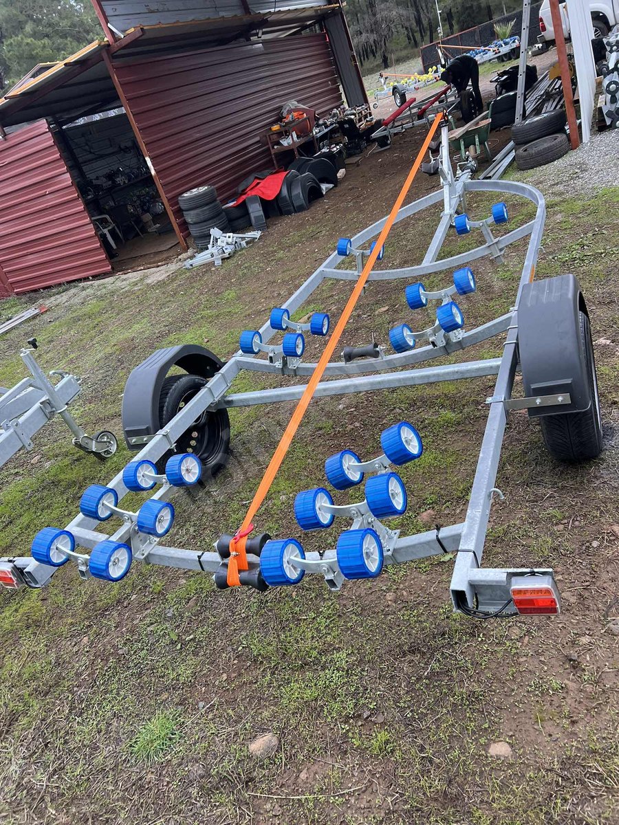 GY 550 ALMAN MALI KNOTT VITO FULL ROLLER GALVANİZ RÖMORK